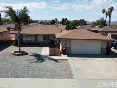 595 W Whittier Ave, Hemet, CA, 92543