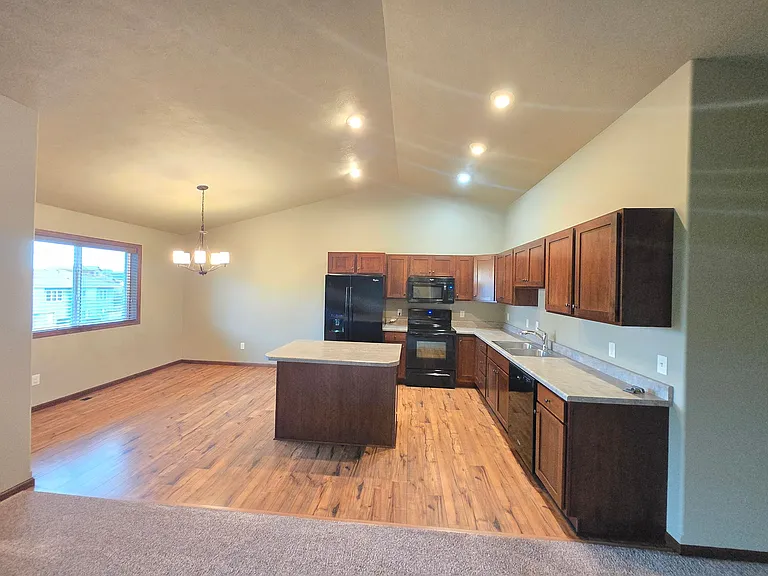 3210 E 3rd St — Photo 2