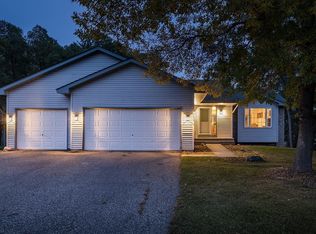 3709 Fox Trl, Saint Bonifacius, MN 55375