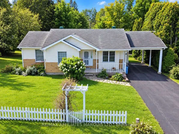 82 Columbia Ave, South Stormont, ON K0C 1P0