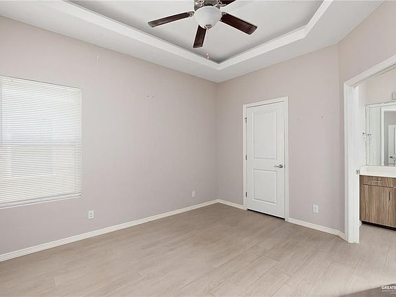 4th image of 1905 W Harrison St #4