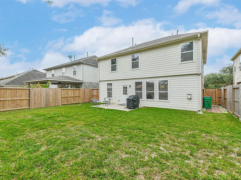 22538 Goss Spring Ct — Photo 35