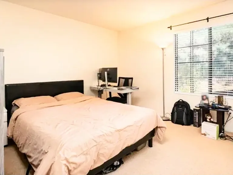 12023 Alta Carmel Ct #259 — Photo 4