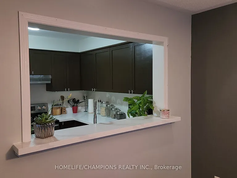 8840 Sheppard Ave E — Photo 5