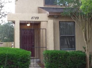 8789 Whispering Pines Dr, Jacksonville, FL 32244