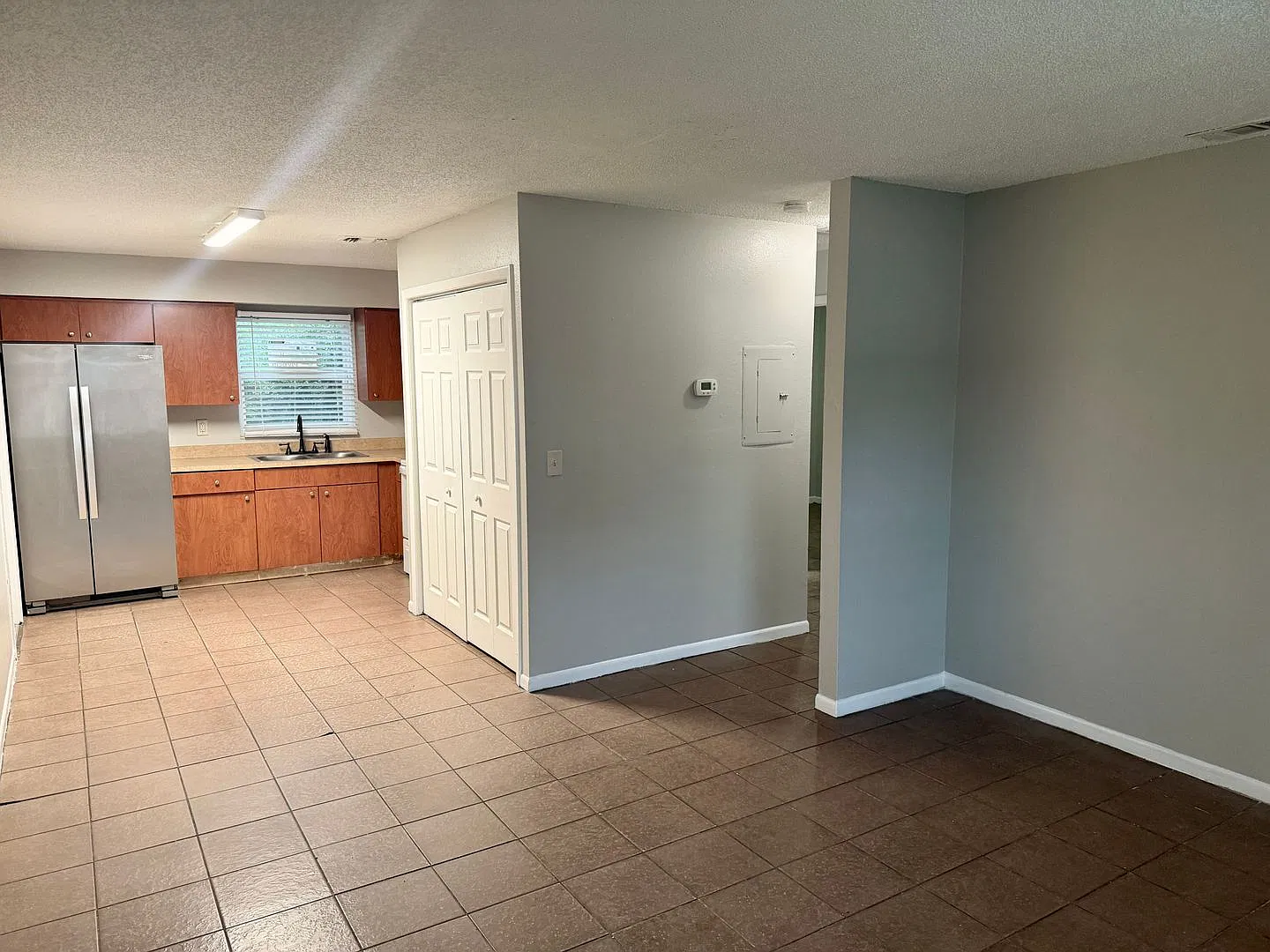 9417 N. 13th Street — Photo 3