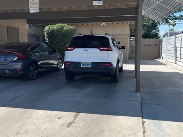 1412 E Saint Louis Ave, Las Vegas, NV 89104