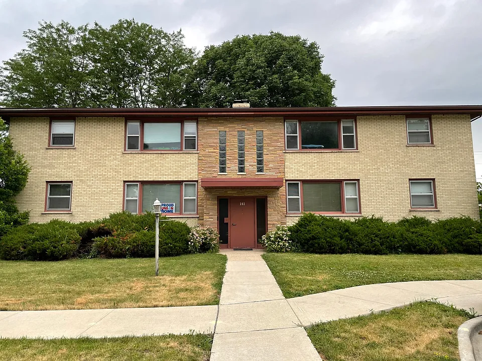 202 Davidson St #3