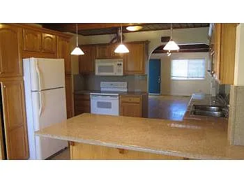 2817 Hilltop Rd photo 1