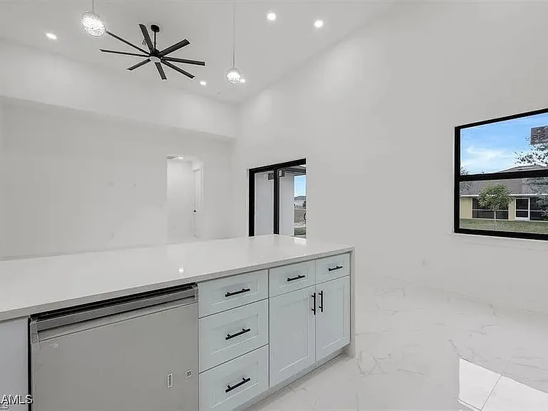 4206 NW 32nd St — Photo 7