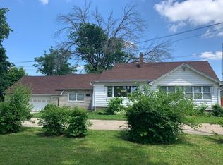 103 Park St, Mackinaw, IL