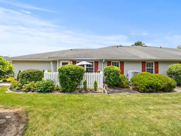 4398 Hammerton Dr #16C, Columbus, OH 43228