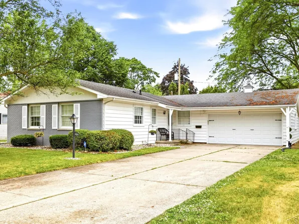 1111 Washburn Pl E, Saginaw, MI 48602