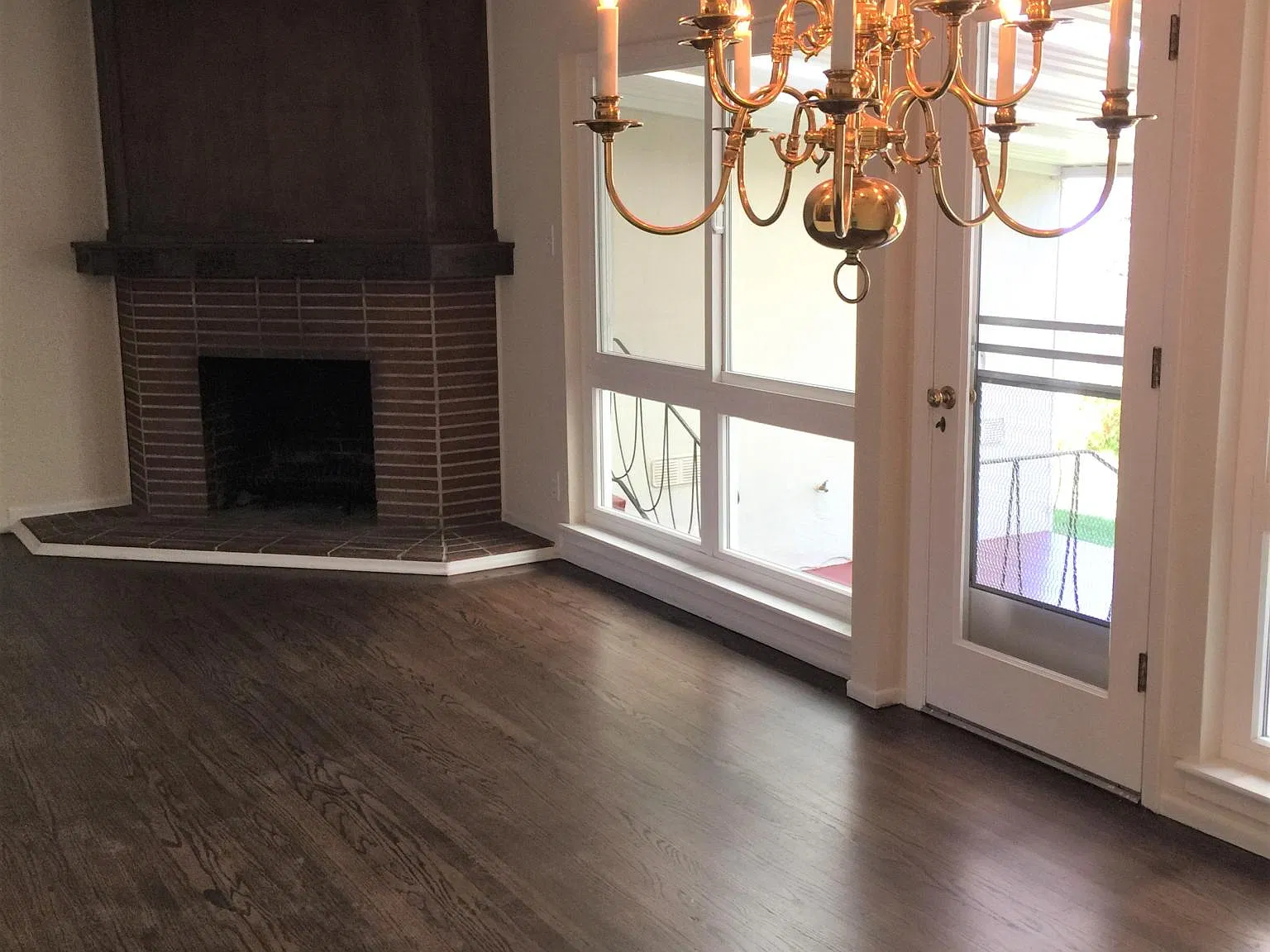 3 bed, 1340 sqft, $5,300 — Photo 3