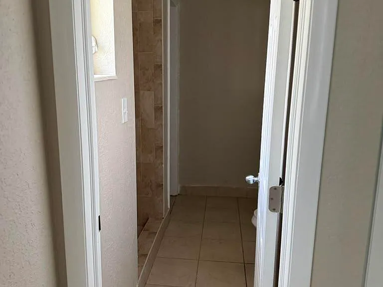 9519 Birmingham Dr — Photo 23