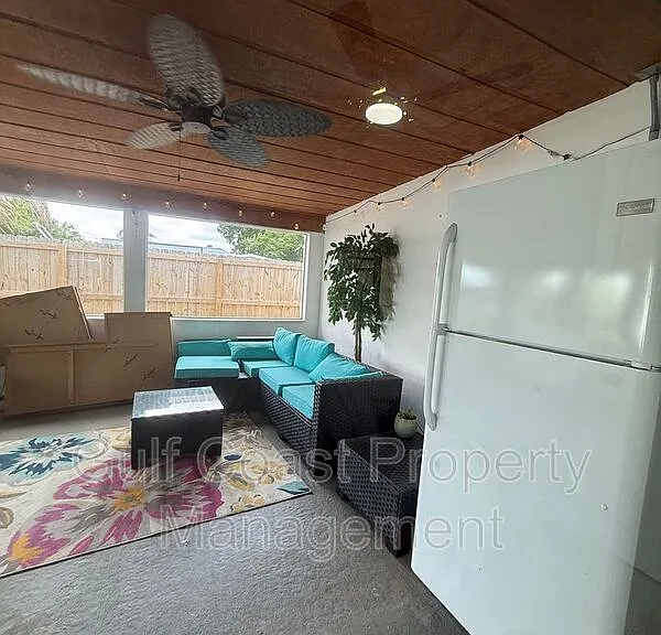 27257 San Marino Dr — Photo 29