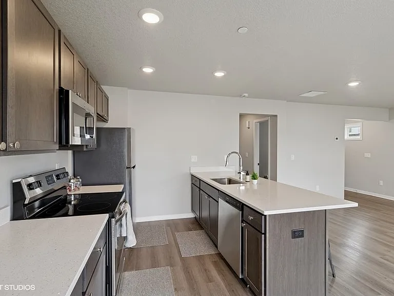 Edgeland Bondurant — Photo 9