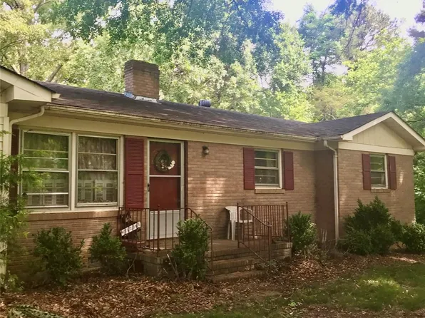 3715 Vanderburg Dr, Concord, NC 28025