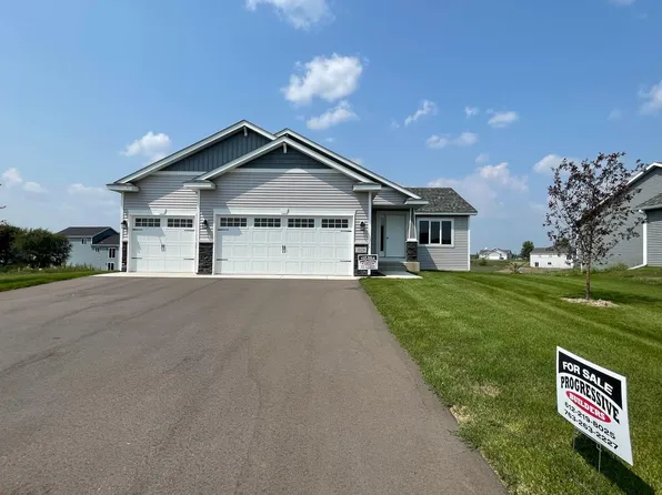 8245 Natures Edge Rd, Clear Lake, MN 55319