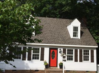 721 Country Meadow Rd, Fuquay Varina, NC 27526