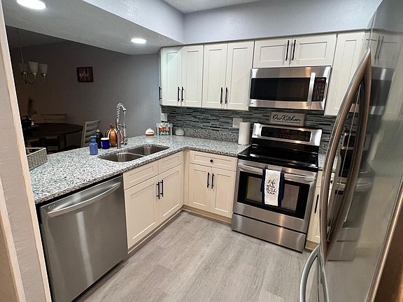 2nd image of 1318 Cypress Cove Ct #1318