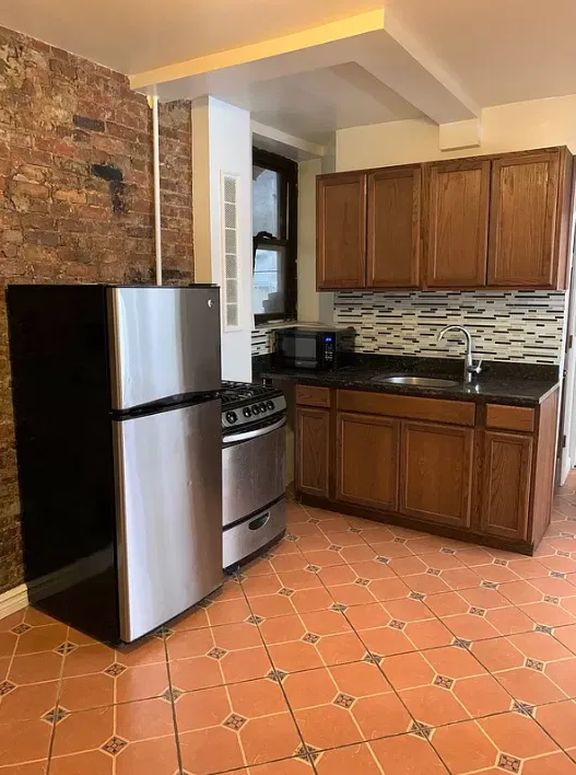 202 Thompson Street #4A in Greenwich Village, Manhattan | StreetEasy