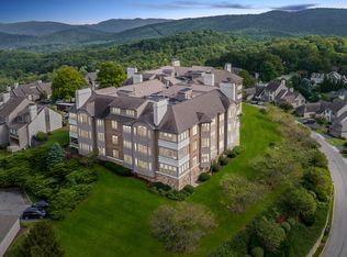 5006 Hunting Hills Sq, Roanoke, VA 24018