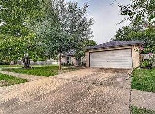 4722 Misty Shadows Dr, Houston, TX 77041