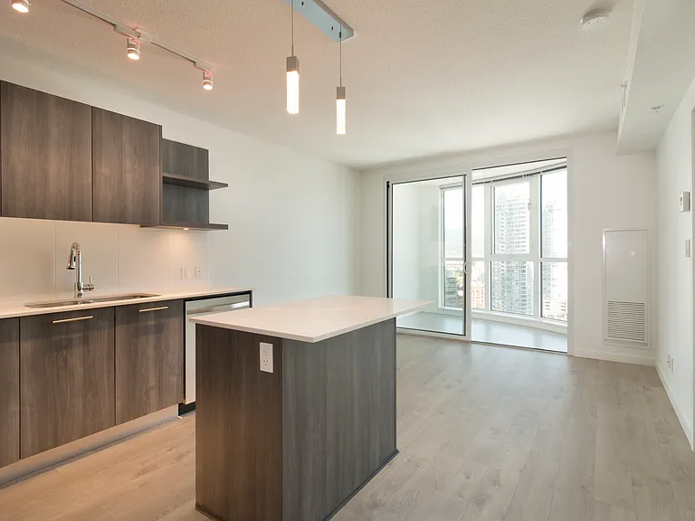 685 Pacific Blvd #2701 — Photo 1