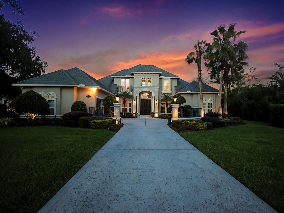 4451 Royal Tern Ct