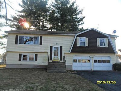 49 Penncross Dr, Windsor, CT, 06095