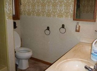 4828 Iowa Dr, Warren, MI 48092