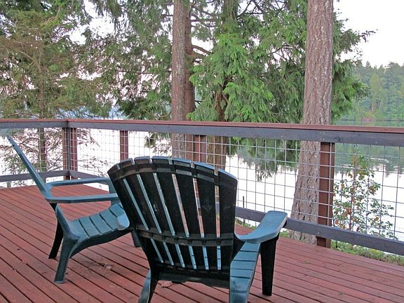A perfect sitting area just steps outside the master suite.