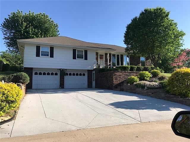 1st image of 2906 Kimbrough Ln
