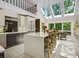 35 Buckley Hill Rd, Morristown, NJ 07960