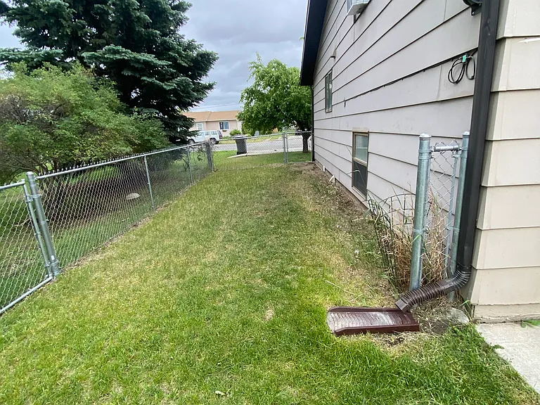 Side yard