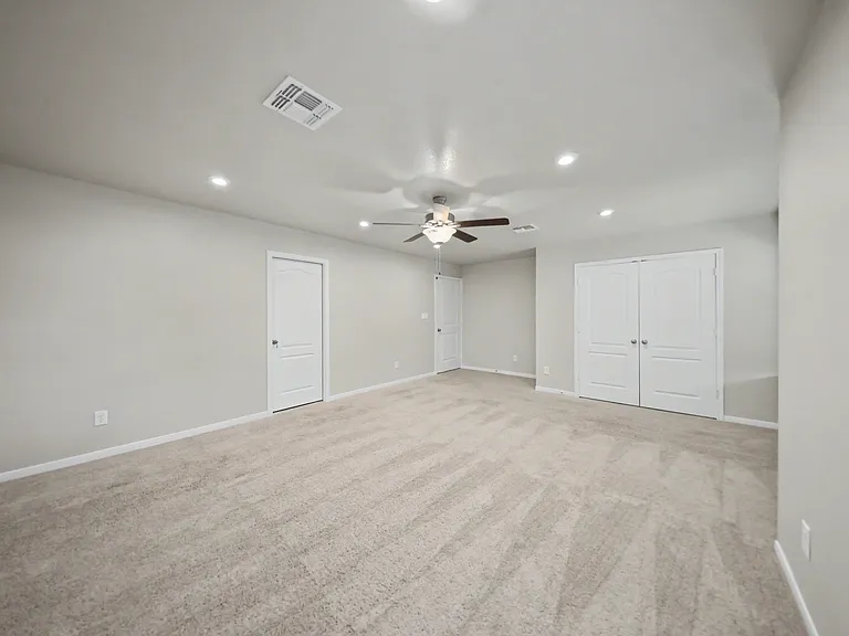 1475 Shadow Hill Ln — Photo 12