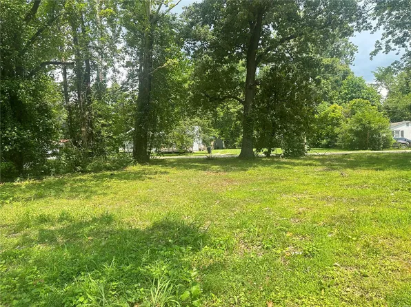 406 E Henry St, Poplar Bluff, MO 63901