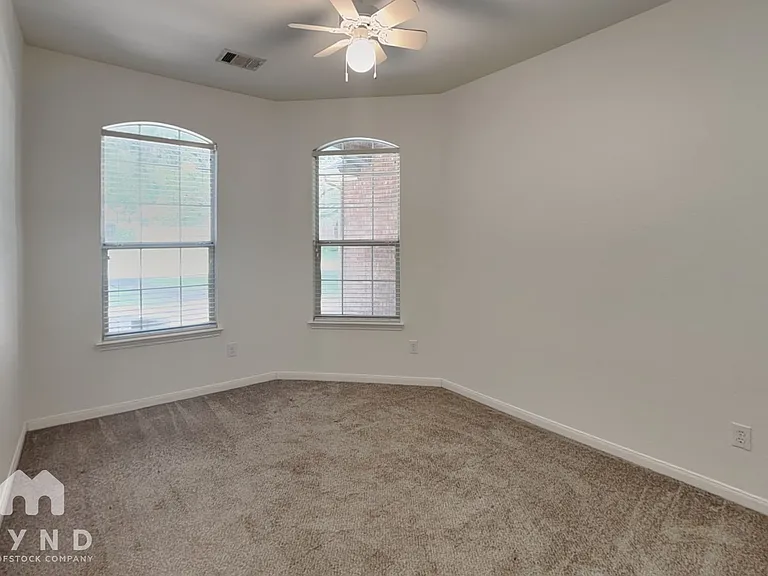 2809 Winding Shore Ln — Photo 25
