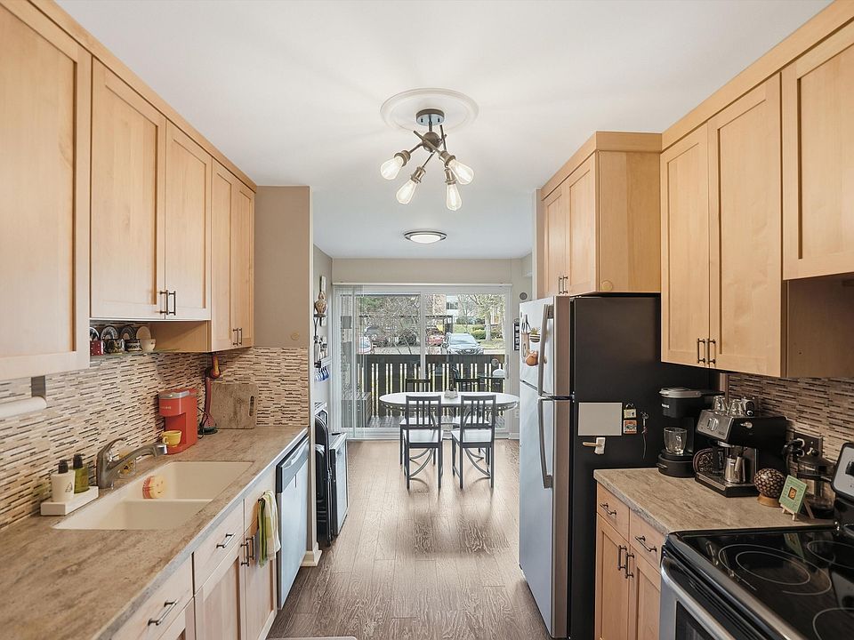 1st image of 1265 S Maple Rd APT 206