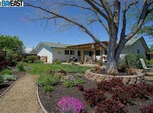 2712 Superior Dr, Livermore, CA 94550