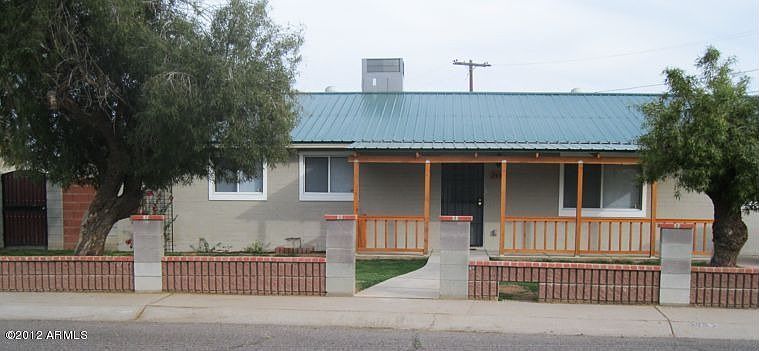 1st image of 3453 N 49th Dr