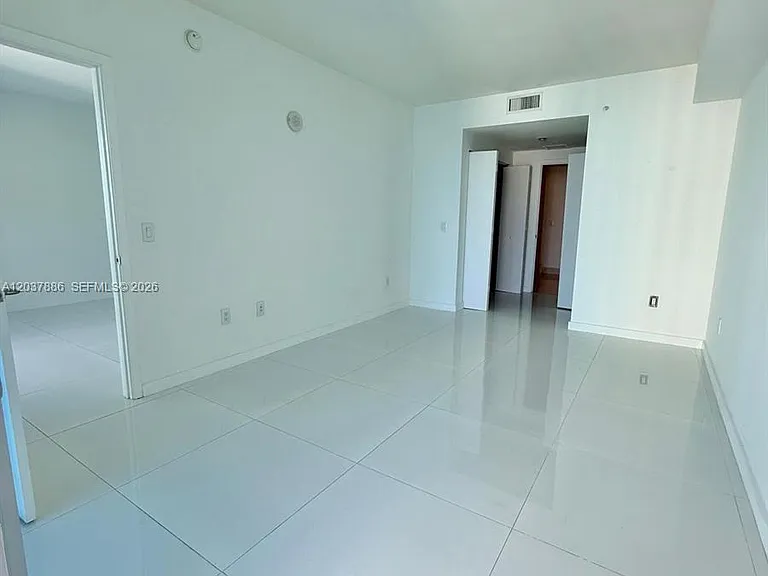 1100 S Miami Ave #3811 — Photo 2