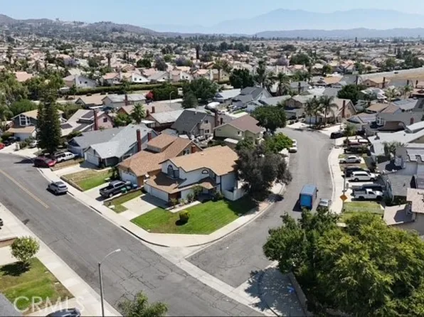 13060 Pawnee Dr, Moreno Valley, CA 92555