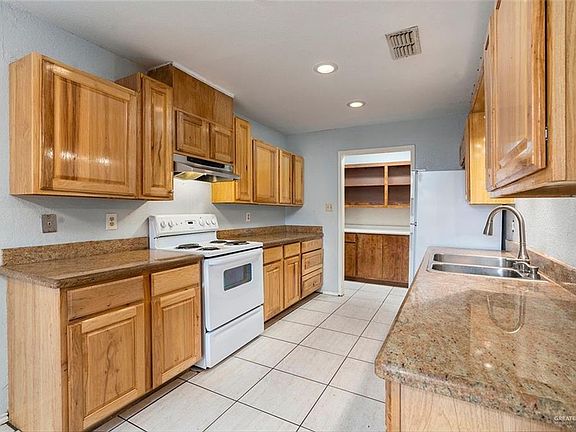 5th image of 5413 N 32nd St