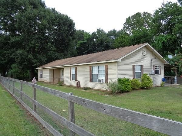 1st image of 842 S Bayou De Glaise Rd