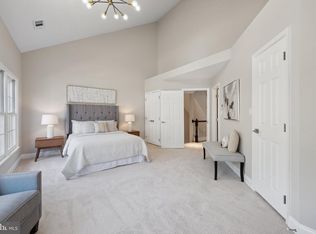 1753 22nd St N, Arlington, VA 22209