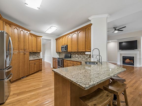 5th image of 4409 Gosey Hill Rd