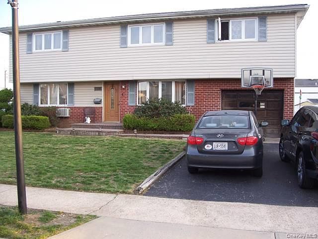 1st image of 1053 Lorraine Drive