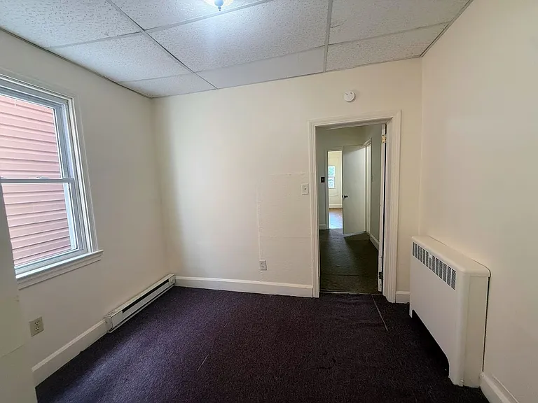 111 S Market St — Photo 7